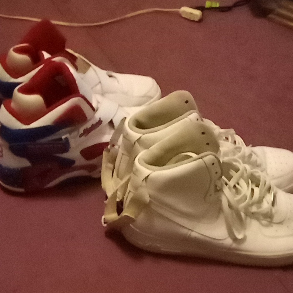 Patrick Ewing And Nike Air shoes both sides 16
